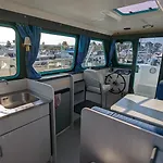 Boats & Yachts At Zehdenick Marina By Kuhnle-tours 보트호텔 *