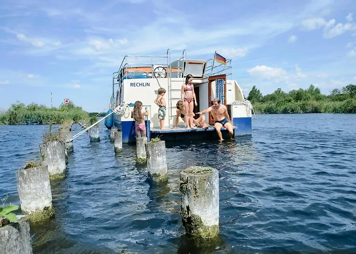 Boats & Yachts At Zehdenick Marina By Kuhnle-tours * Miltenberg
